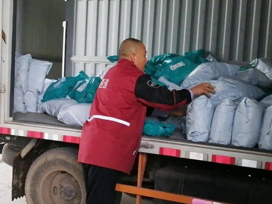 年發貨量超1000萬件！河南南陽圓通的“艾草緣”
